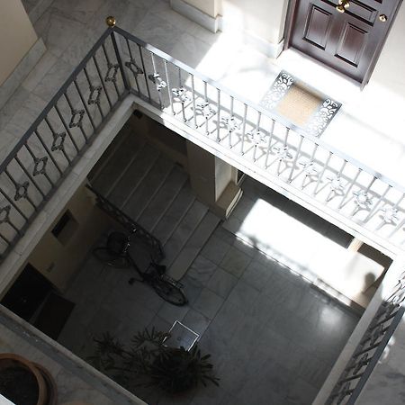 Estudio Padre Manjon Seville Luaran gambar